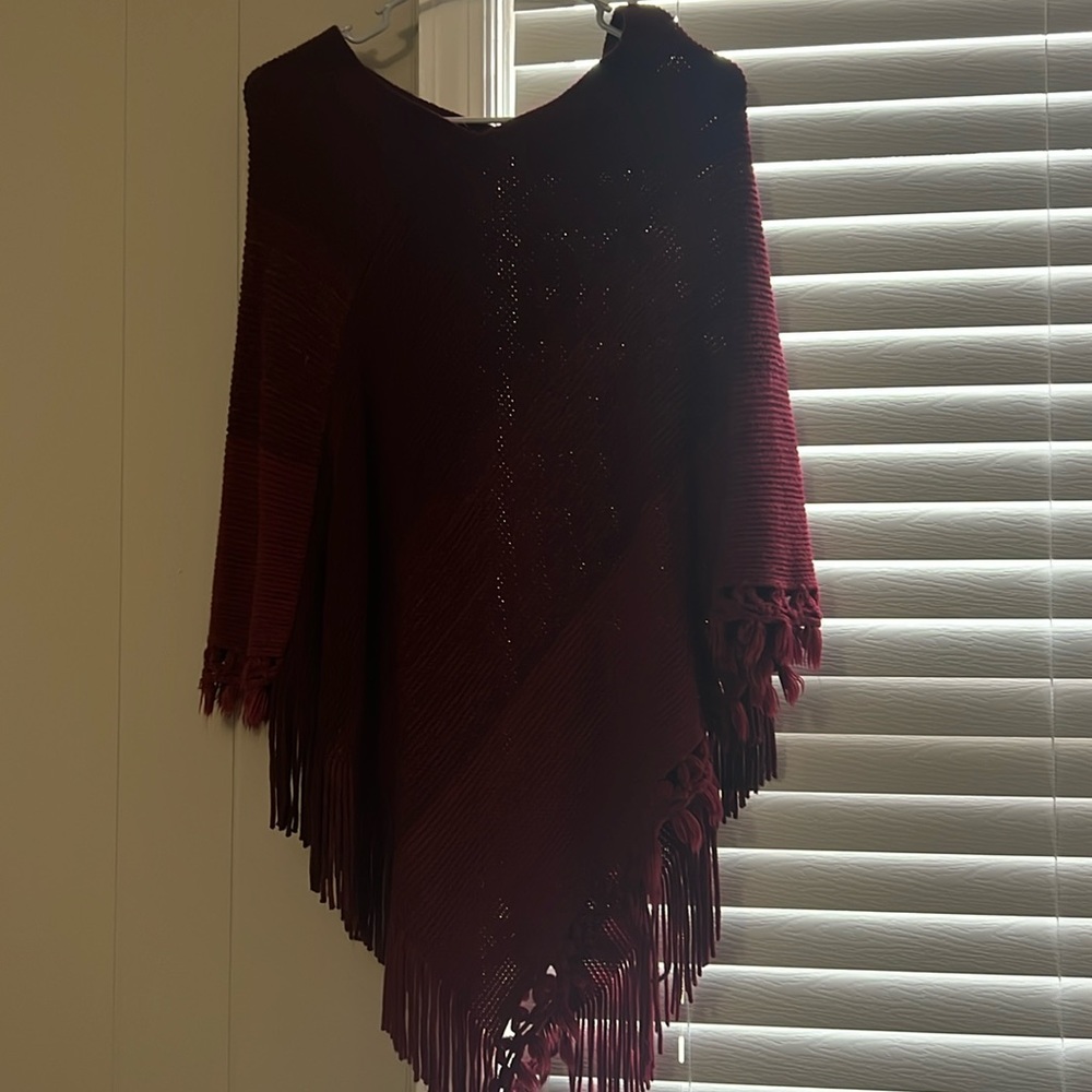 Women’s Shaw